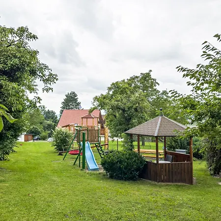 Drei-maedelhaus Ambs 3 Lägenhet